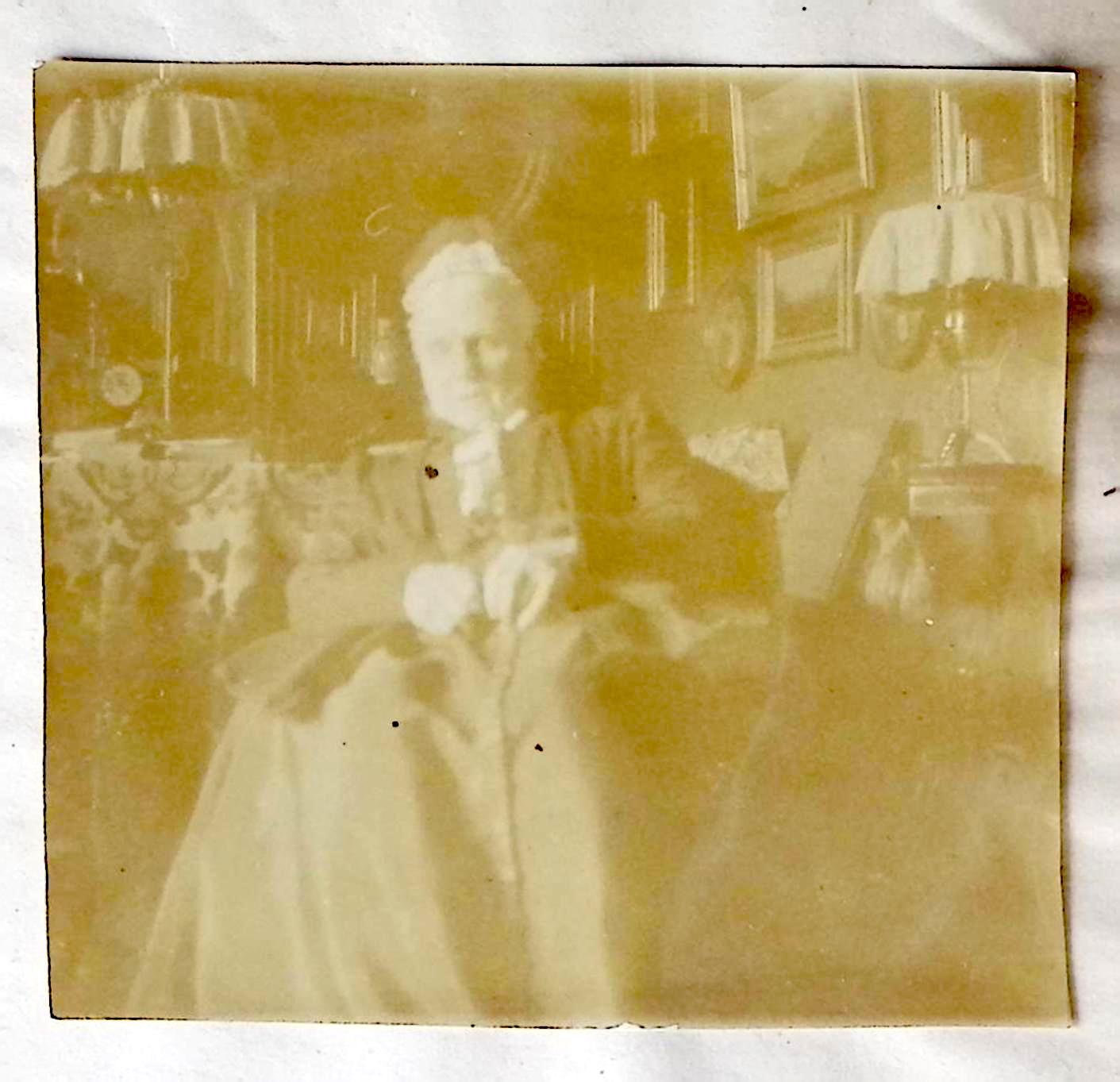 Benaki Museum Φ02502 donated by Efstathios J